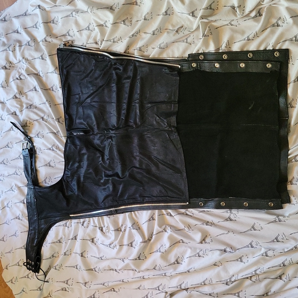 Leather chaps - Picture 4 of 15